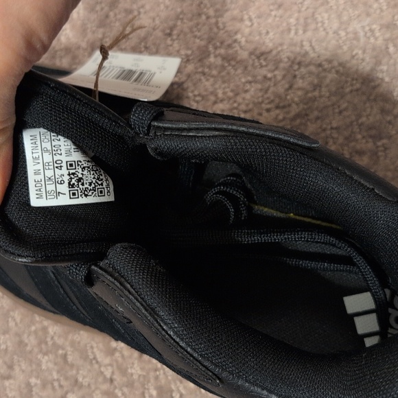 Adidas Courtblock Black Tennis Sneakers NWT in Mens 7 - Picture 8 of 11